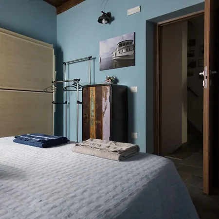 La Casa Sul Sasso Guest house Dervio