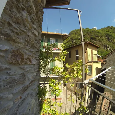 La Casa Sul Sasso Guest house 3*