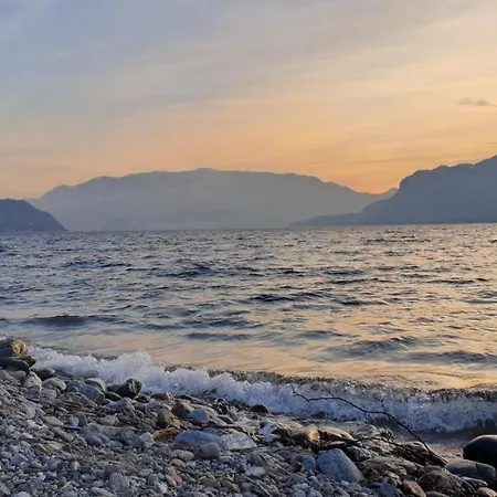 ラ カーサ スル サッソ ゲストハウス