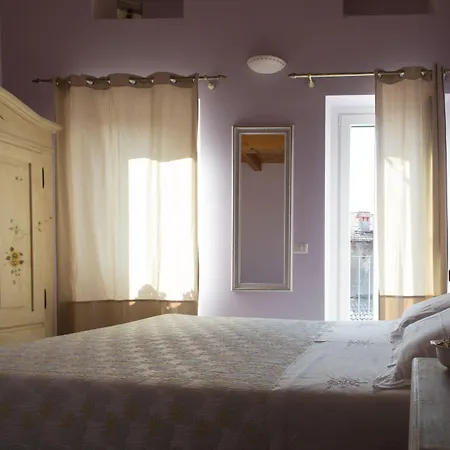 La Casa Sul Sasso בית הארחה 3*