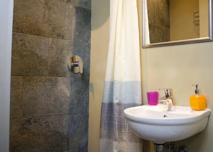 La Casa Sul Sasso Pensión 3*